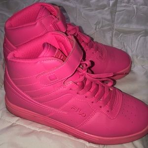 Fila pink shoes